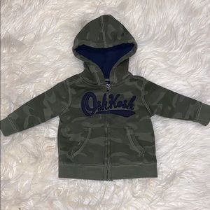 Osh’Kosh 3 months infant Boys Camo zip up hoodie